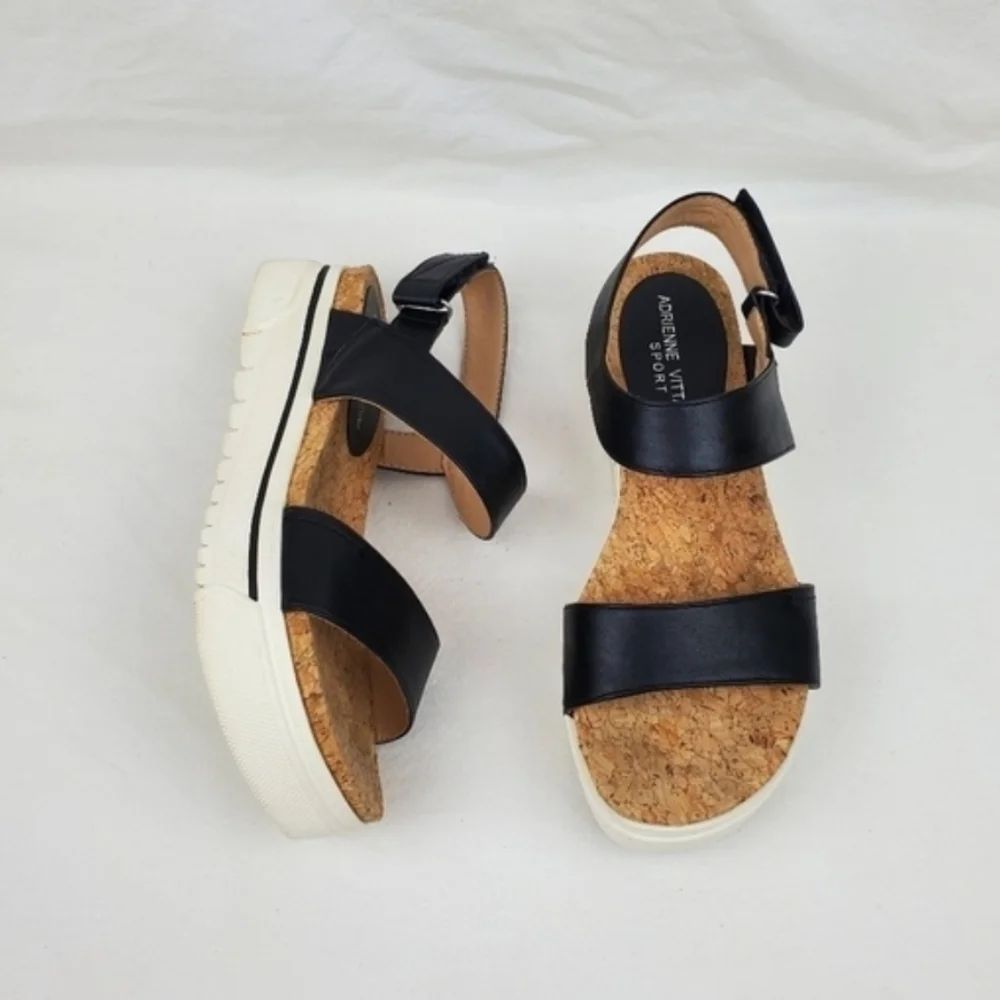 Adrienne vittadini Av-Doug black wedge sandals size 7.5M